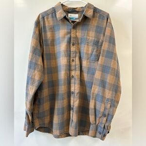 Columbia men’s plaid shirt